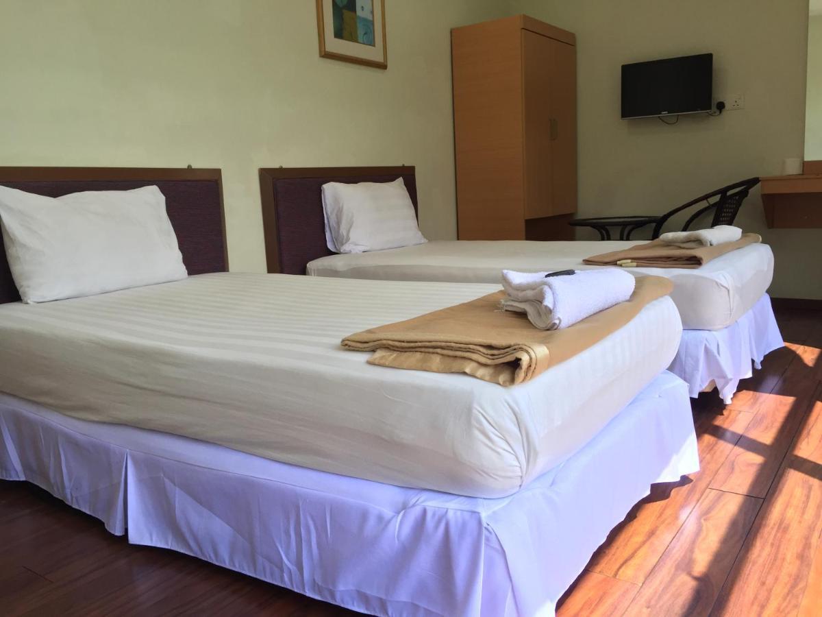 Hotel Sri Malim Tanjong Malim Bagian luar foto